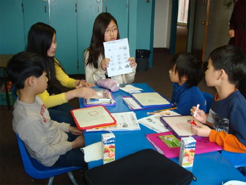 Read more about the article <span class="entry-title-primary">“영어만 하죠, 한국어는 못해요”…경쟁력 ‘0’</span> <span class="entry-subtitle">한국어교육에 대한 자성</span>
